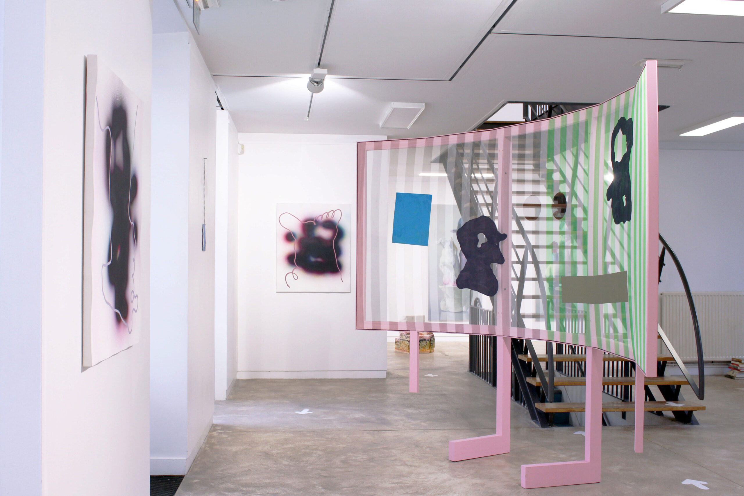 d&eacute;couvrez l&rsquo;univers de la peinture contemporaine &agrave; malakoff : expositions, galeries et artistes locaux. inspirez-vous des tendances artistiques actuelles et trouvez l&rsquo;&oelig;uvre id&eacute;ale pour sublimer votre int&eacute;rieur.