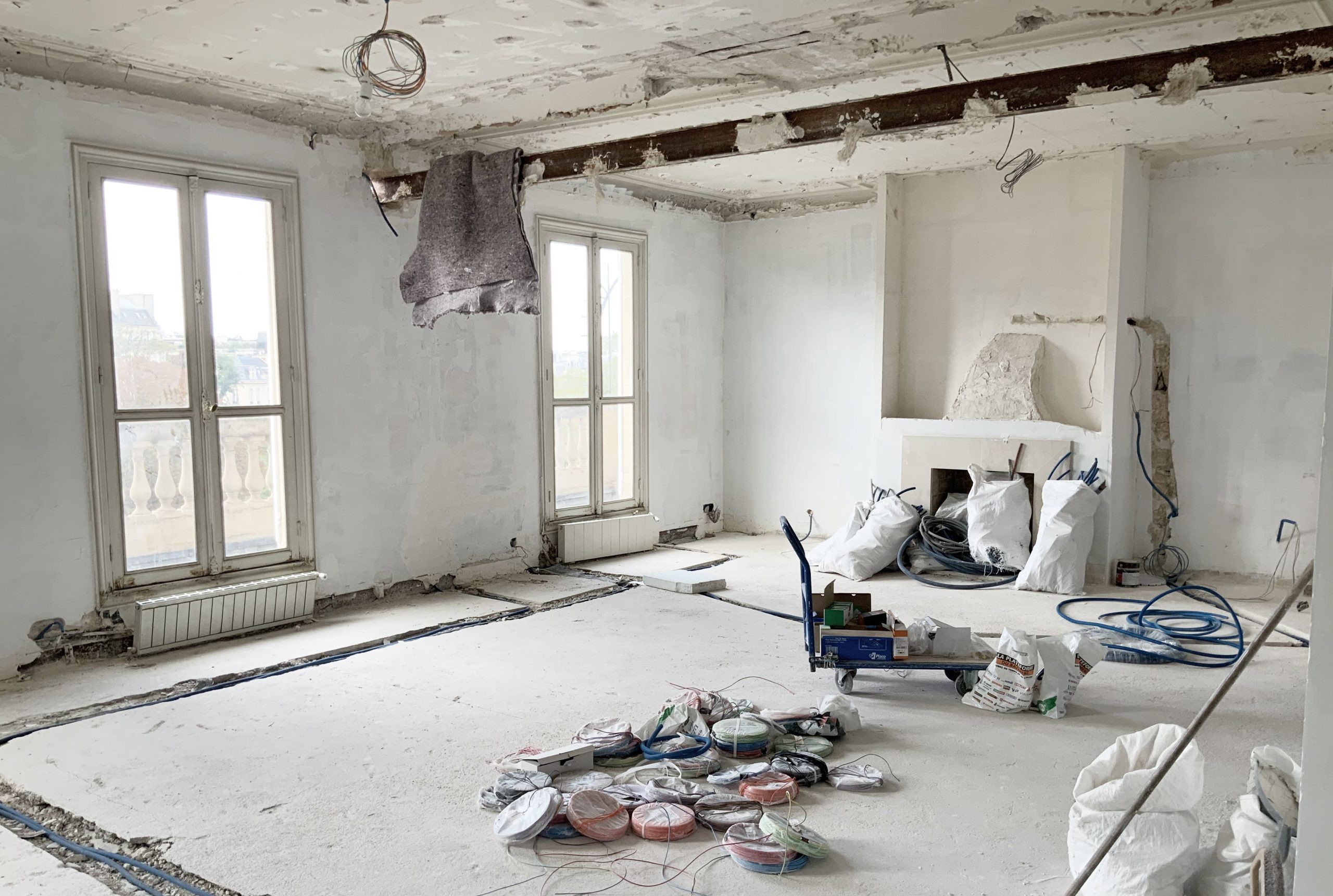 confiez la r&eacute;novation de votre appartement &agrave; des experts pour am&eacute;liorer confort, esth&eacute;tique et valeur. d&eacute;couvrez nos conseils, astuces et id&eacute;es pour transformer votre int&eacute;rieur selon vos envies.