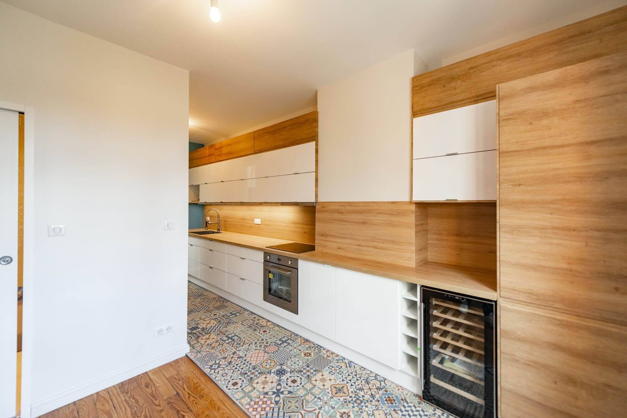 d&eacute;couvrez nos conseils et astuces pour r&eacute;ussir la r&eacute;novation de votre appartement : id&eacute;es d&eacute;co, travaux, budget, choix des mat&eacute;riaux et professionnels pour transformer votre espace de vie.