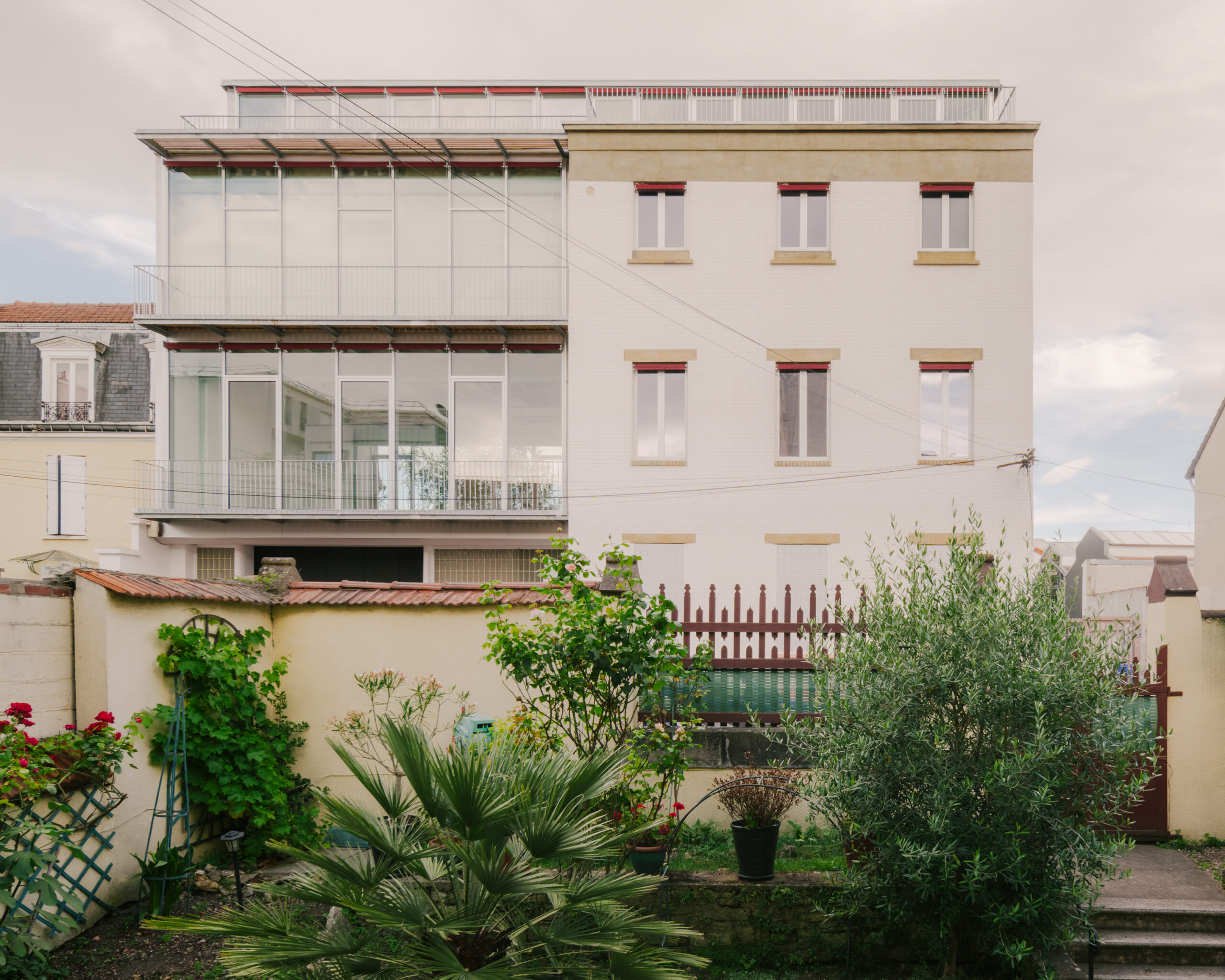 découvrez nos services de rénovation à malakoff : travaux de qualité, accompagnement sur-mesure et solutions adaptées pour moderniser votre intérieur ou rénover votre logement.