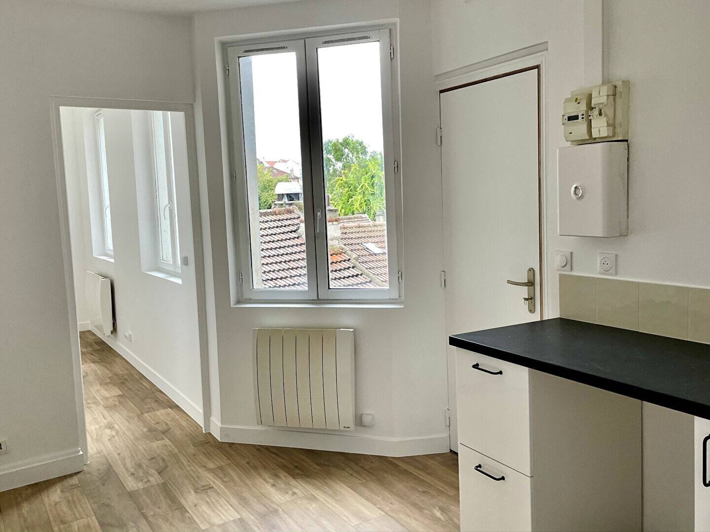 besoin de rénover à malakoff 92240 ? découvrez nos services de rénovation sur mesure pour appartements, maisons et locaux professionnels. qualité, expertise et accompagnement personnalisés.