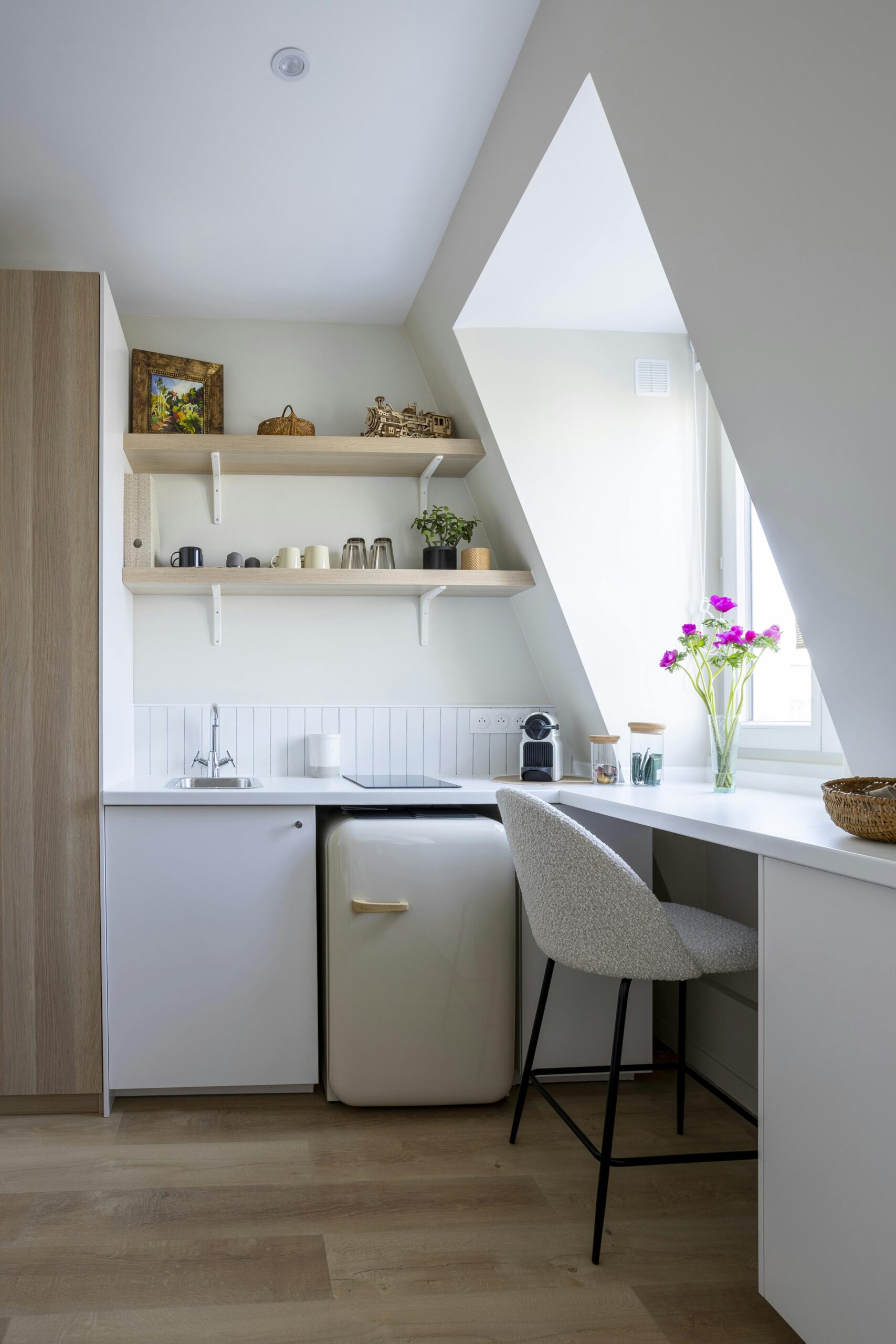 expert en r&eacute;novation &agrave; paris 75001, nous transformons vos espaces avec savoir-faire et qualit&eacute;. faites appel &agrave; nos professionnels pour tous vos projets de r&eacute;novation.